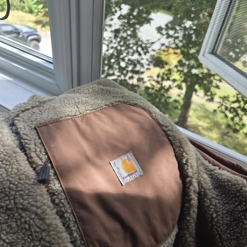 Carhartt Women's Montana Relaxed Fit Insulated Vest - Tan and Pink - Picture 7 of 7